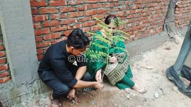 ratna.jpg