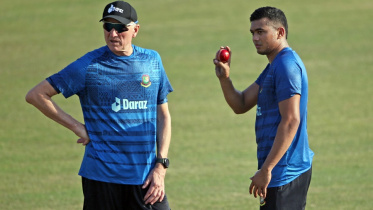 Taskin Ahmed & Allan Donald 