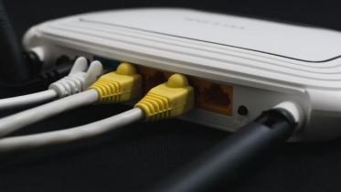 একাধিক রাউটার ব্যবহারের যত সুবিধা.jpg