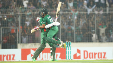 nazmul hossain shanto  & Taskin Ahmed
