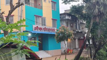 ফেনীতে ভুল চিকিৎসায় শিশু মৃত্যুর অভিযোগ, হাসপাতাল সিলগালা