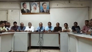 নয়াপল্টনে দলীয় কার্যালয়ের সামনে মহাসমাবেশের প্রস্তুতি নিচ্ছে বিএনপি