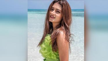 মালদ্বীপে হানিমুন শেষে অস্ট্রেলিয়ায় ফারিণ