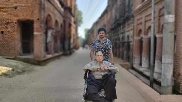 ট্যুরিস্ট গাইড