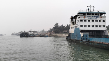 ফেরি চালু