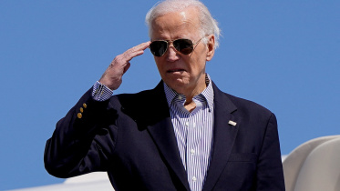 মেরিল্যান্ডের ক্যাম্প ডেভিডের উদ্দেশে রওনা হচ্ছেন জো বাইডেন। ফাইল ছবি: রয়টার্স