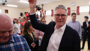 যুক্তরাজ্যের পরবর্তী প্রধানমন্ত্রী হতে চলেছেন স্যার কিয়ার স্টারমার। ছবি: রয়টার্স