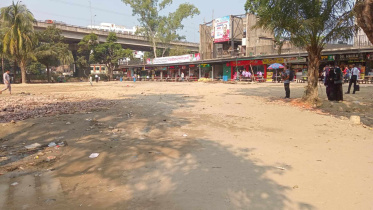 চট্টগ্রামের প্রাণকেন্দ্রে অবস্থিত পার্ক বিপ্লব উদ্যান