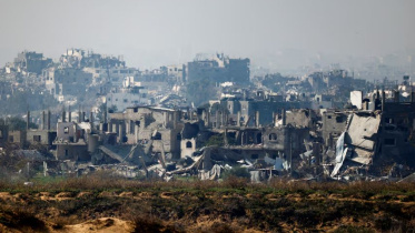 ১৫ মাসের যুদ্ধে ধ্বংসস্তুপে পরিণত হয়েছে উত্তর গাজা। ছবি: রয়টার্স