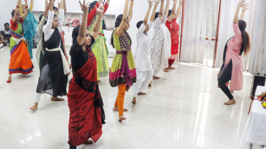 khulna-4_a_three-day_bharatanatyam_training_workshop_was_held_at_khulna_shilpakala_academy_organised_by_udichi_shilpigoshthi_daulatpur_unit.jpg