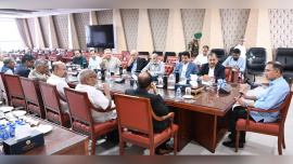 প্রধানমন্ত্রী তারেক রহমানের সঙ্গে নোয়াব সদস্যদের বৈঠক