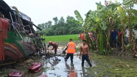 গোপালগঞ্জে সড়ক দুর্ঘটনা