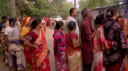 ভোটের সারি