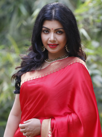 মঞ্চ, টিভি নাটক, চলচ্চিত্র, ওটিটি—সব মাধ্যমেই পরিচিত মুখ সুষমা সরকার। ছবি: শেখ মেহেদী মোর্শেদ/স্টার/