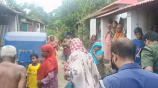 আখাউড়ার রুটি গ্রামে আওয়ামী লীগ নেতার দখলে থাকা সরকারি আশ্রয়ণ প্রকল্পের দুটি ঘর উদ্ধার। ছবি: স্টার