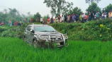 প্রতিমন্ত্রী আব্দুল বারীর গাড়ি
